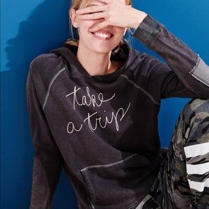 Sundry Hoodie size 1